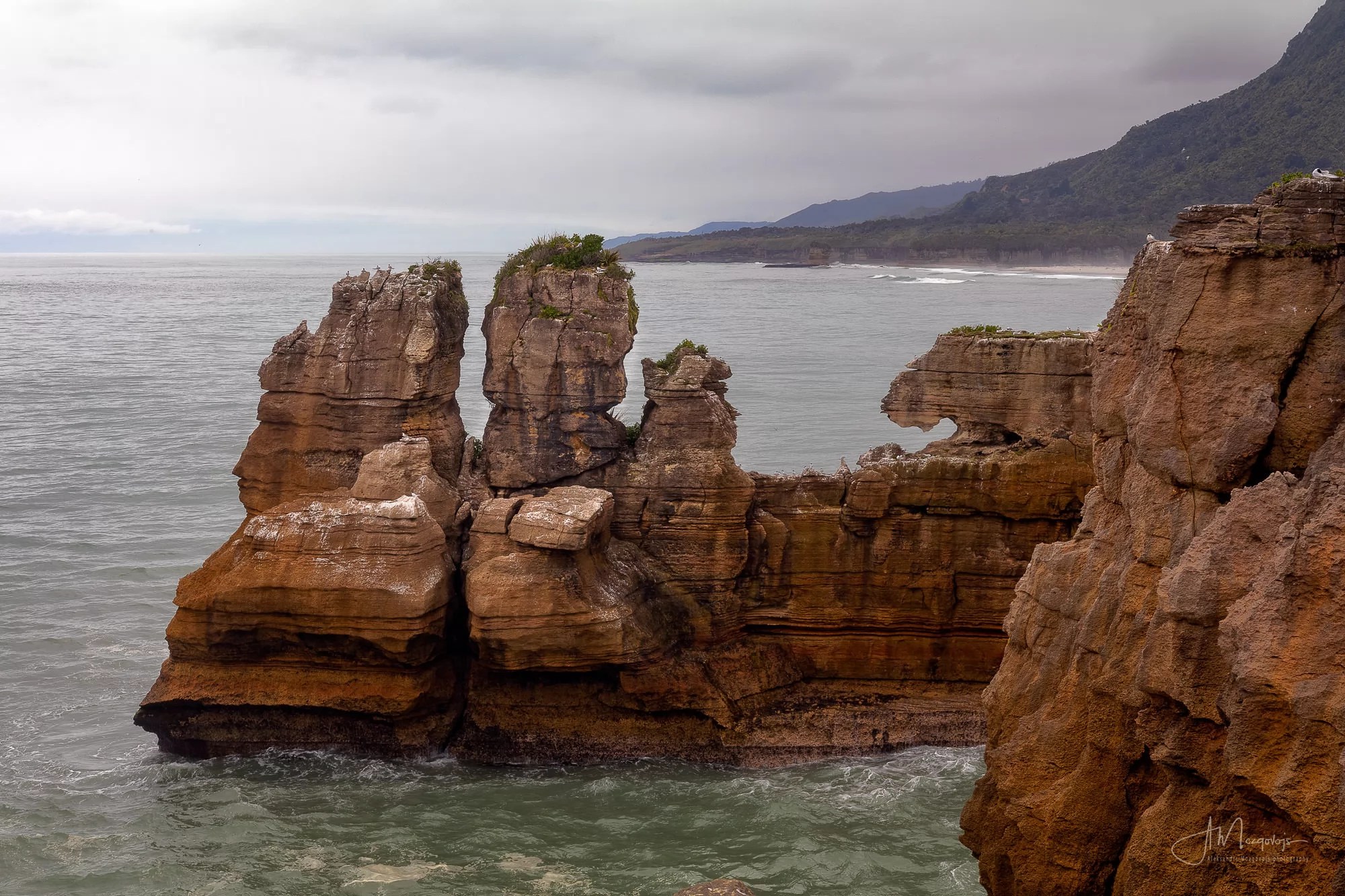 Unusual shapes of Pancake Rocks