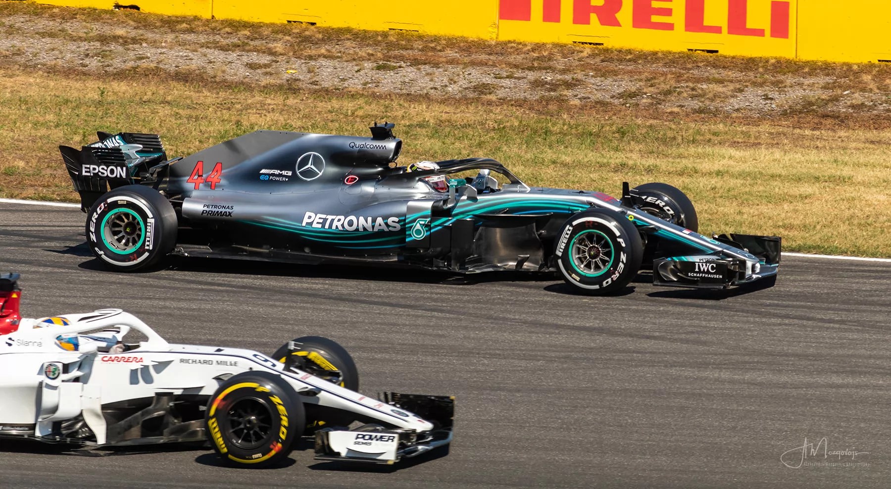 Hockenheimring, Germany. 22/07/2018. Grand Prix of Germany. F1 World Championship 2018. Lewis Hamilton, Mercedes and Marcus Ericsson, Sauber.