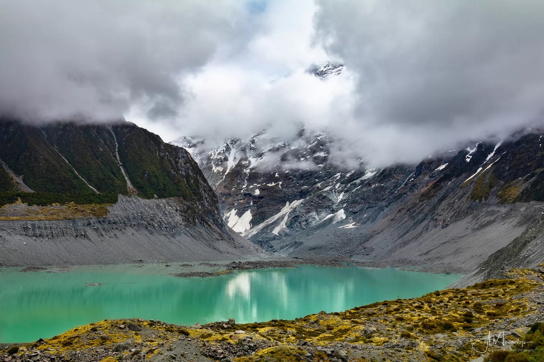 Mueller Lake, Mount Cook National Park, New Zealand