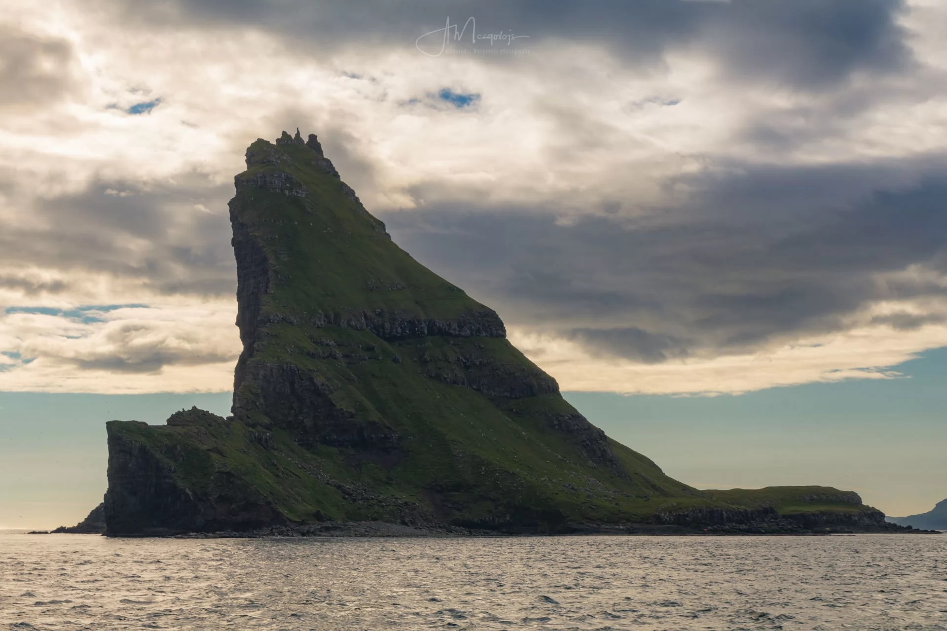 View of Tindhólmur from the ferry