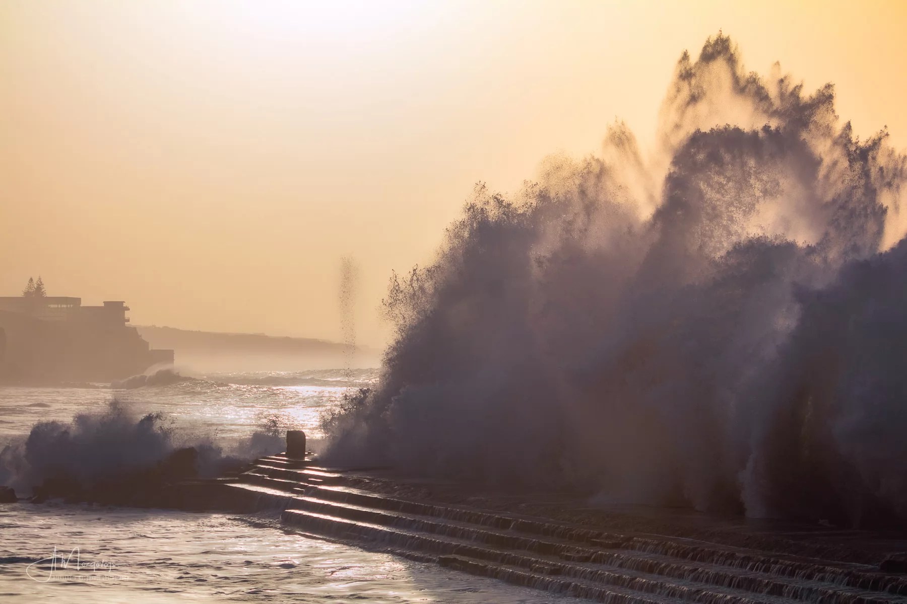 Sunset wave in Bajamar, Tenerife